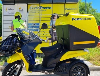 Poste Italiane Consegne Pi Green Sulle Strade Veicoli A Bassa Emissione Prima Vicenza