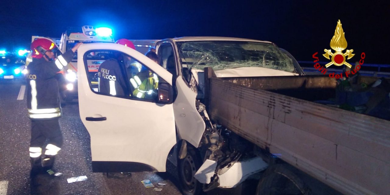 Tamponamento in A31: due feriti