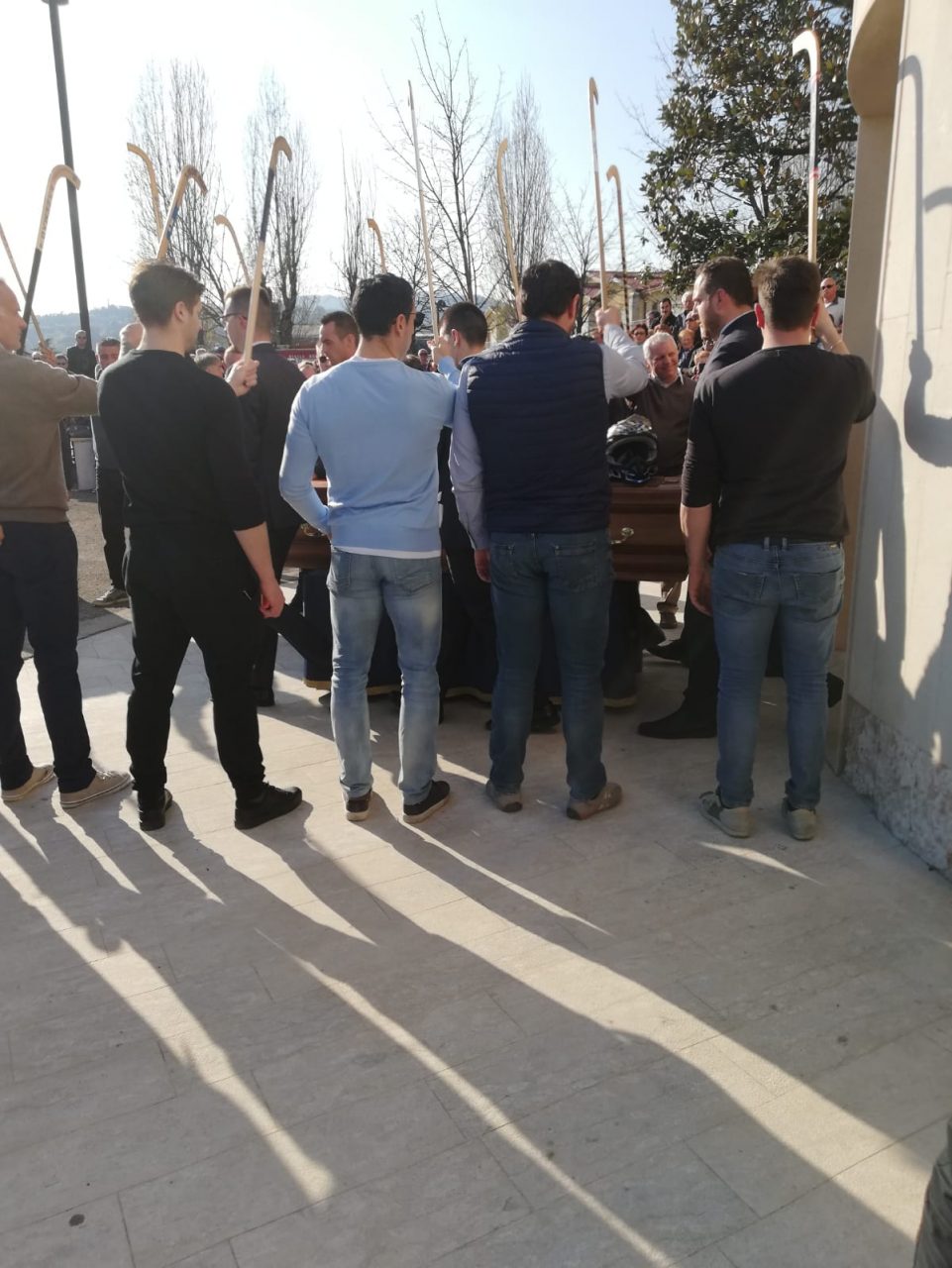 Stecche al cielo a Trissino per Gianni Stefani