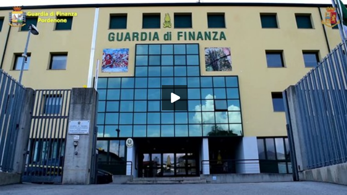 Operazione Car Lifting, auto di lusso: 210 truffati. Anche a Treviso
