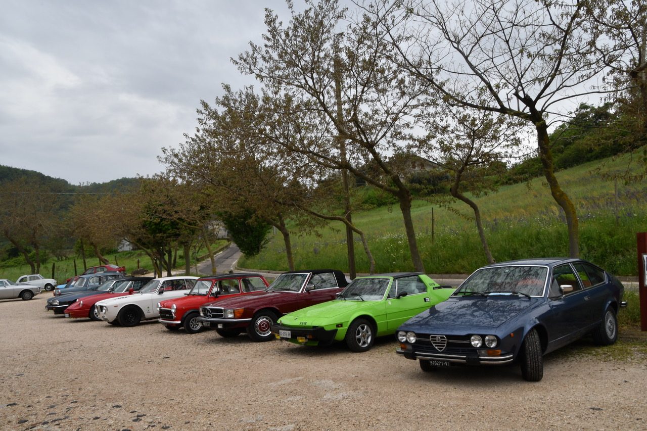 Auto d’epoca per dare l’avvio ai raduni tra appassionati