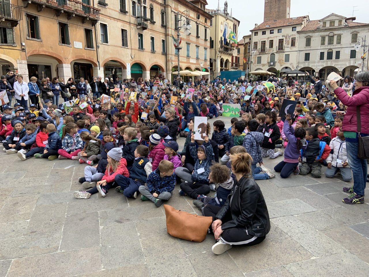 La giornata del libro a Bassano del Grappa FOTO