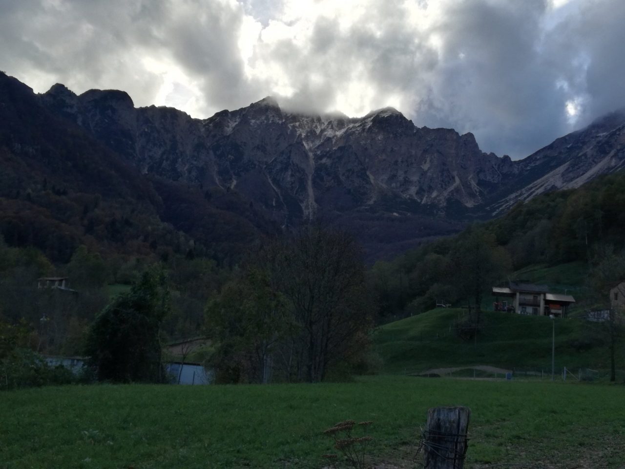 Smottamento a Recoaro Terme: paura e strada chiusa