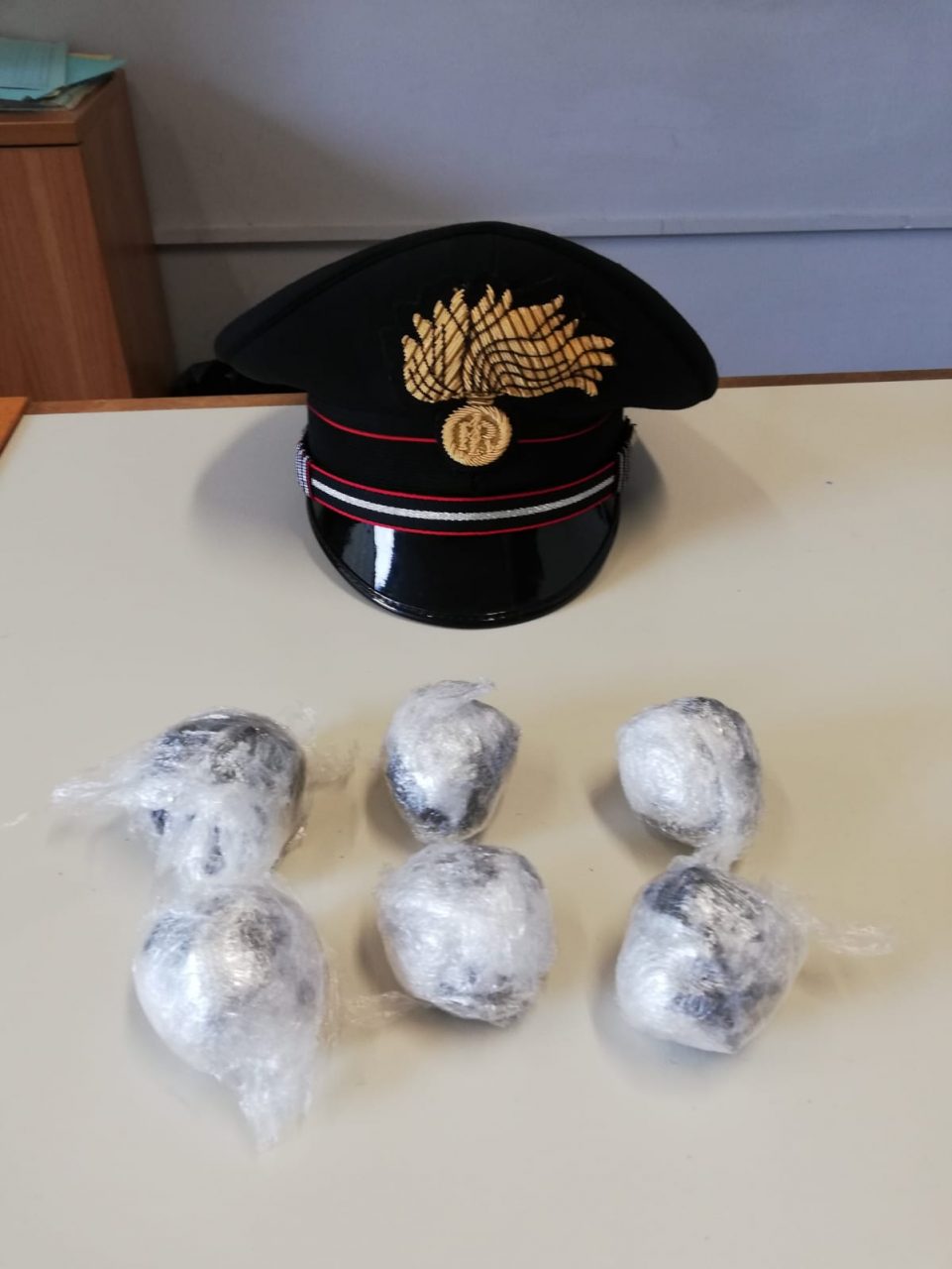 Calzino con la droga in via dei Mille a Vicenza