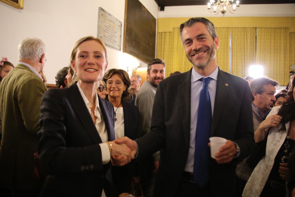 Bassano ha il suo primo sindaco donna: Elena Pavan indossa il tricolore