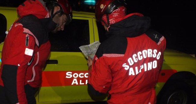 Escursionisti perdono il sentiero, ritrovati in tarda sera in Lessinia: 29enne di Sovizzo in ipotermia