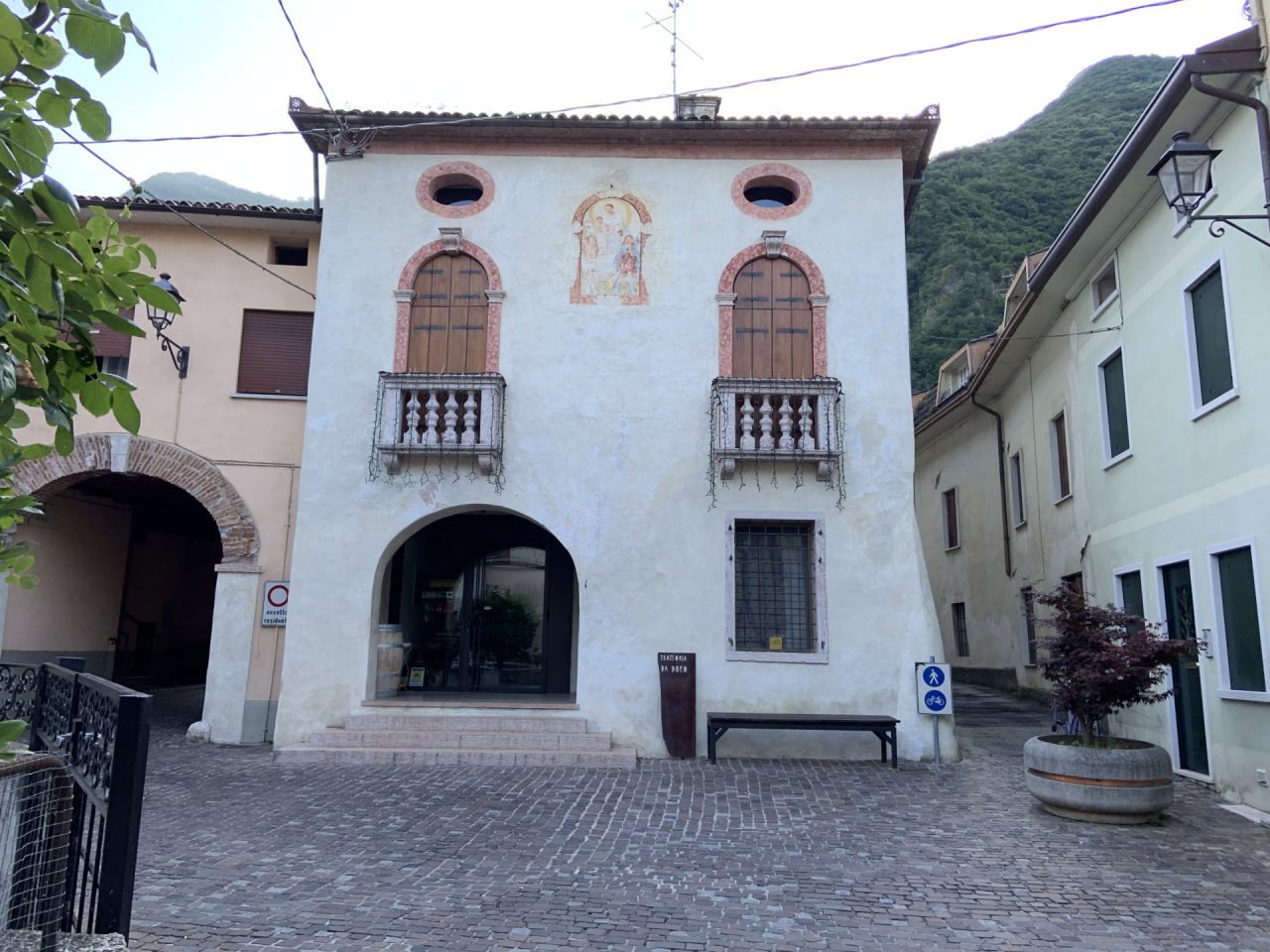 Sapori e profumi «In corte Da Doro» a Solagna