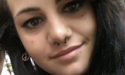 Giallo a Valdagno: 23enne trovata morta in strada
