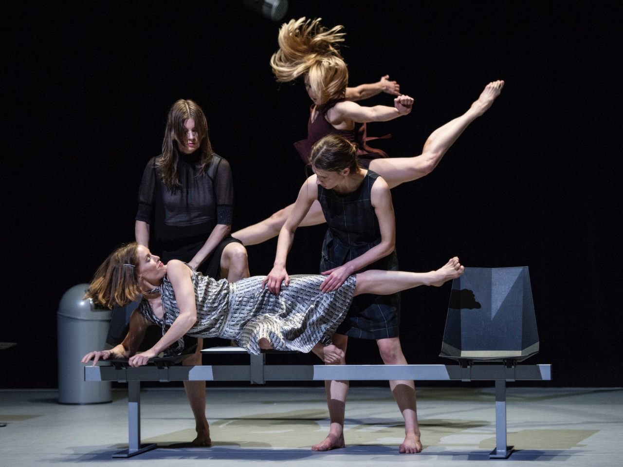“Notes on frailty”: la danza diventa espressione della femminilità