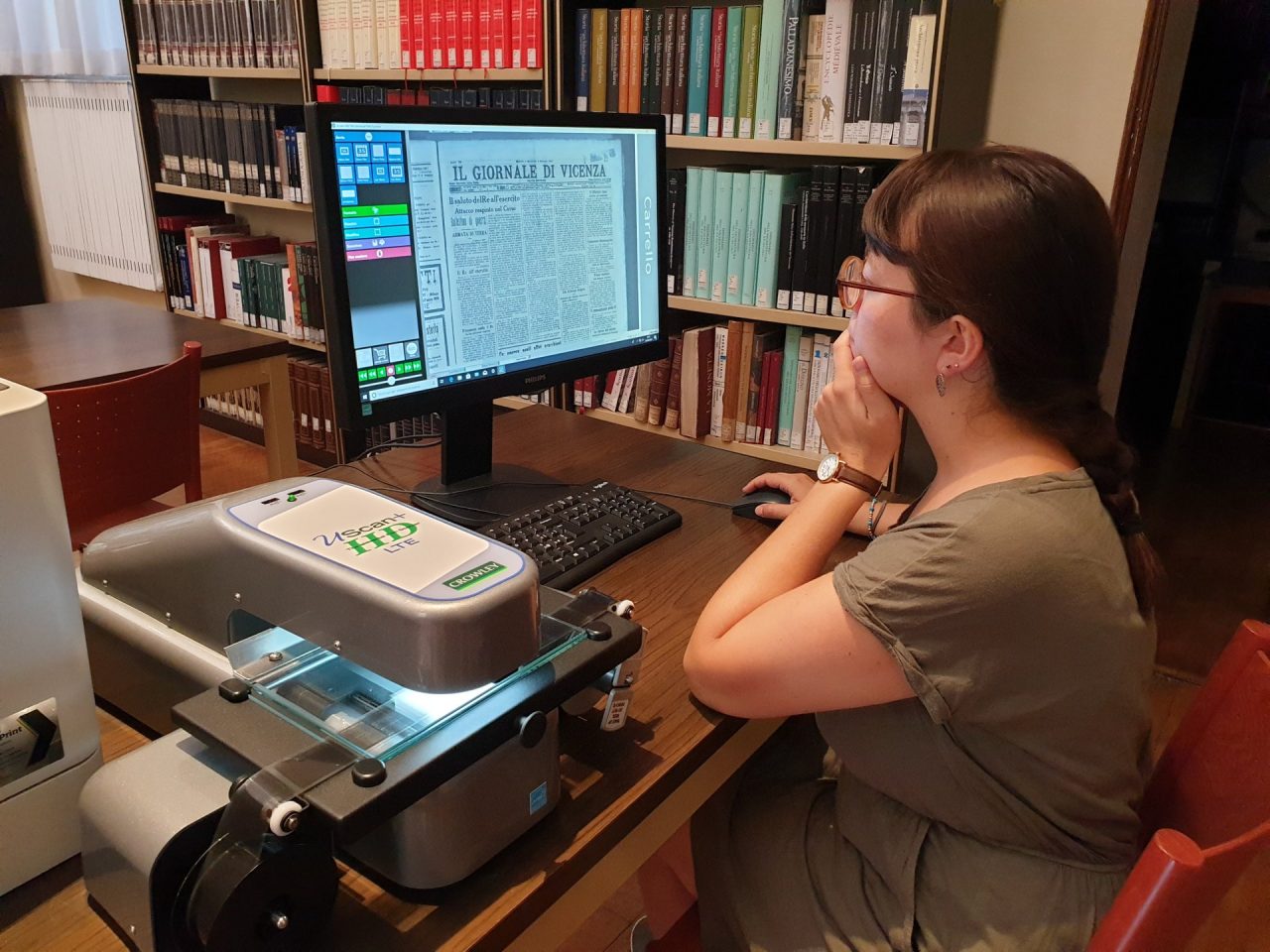 Un lettore microfilm di ultima generazione in Biblioteca Bertoliana
