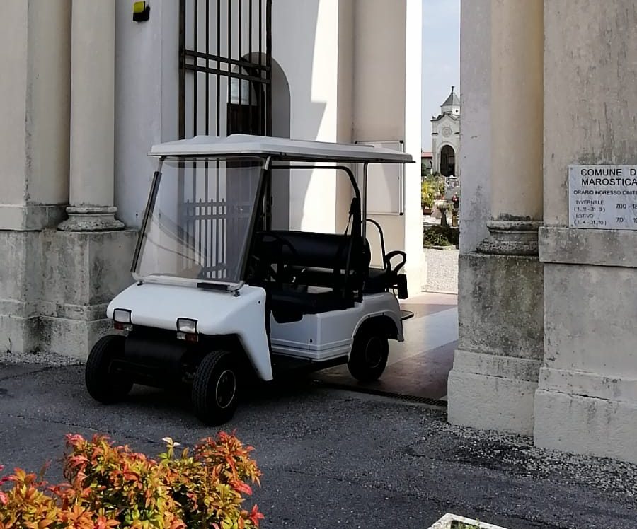 Marostica: Attivato nel cimitero il servizio di navetta gratuito