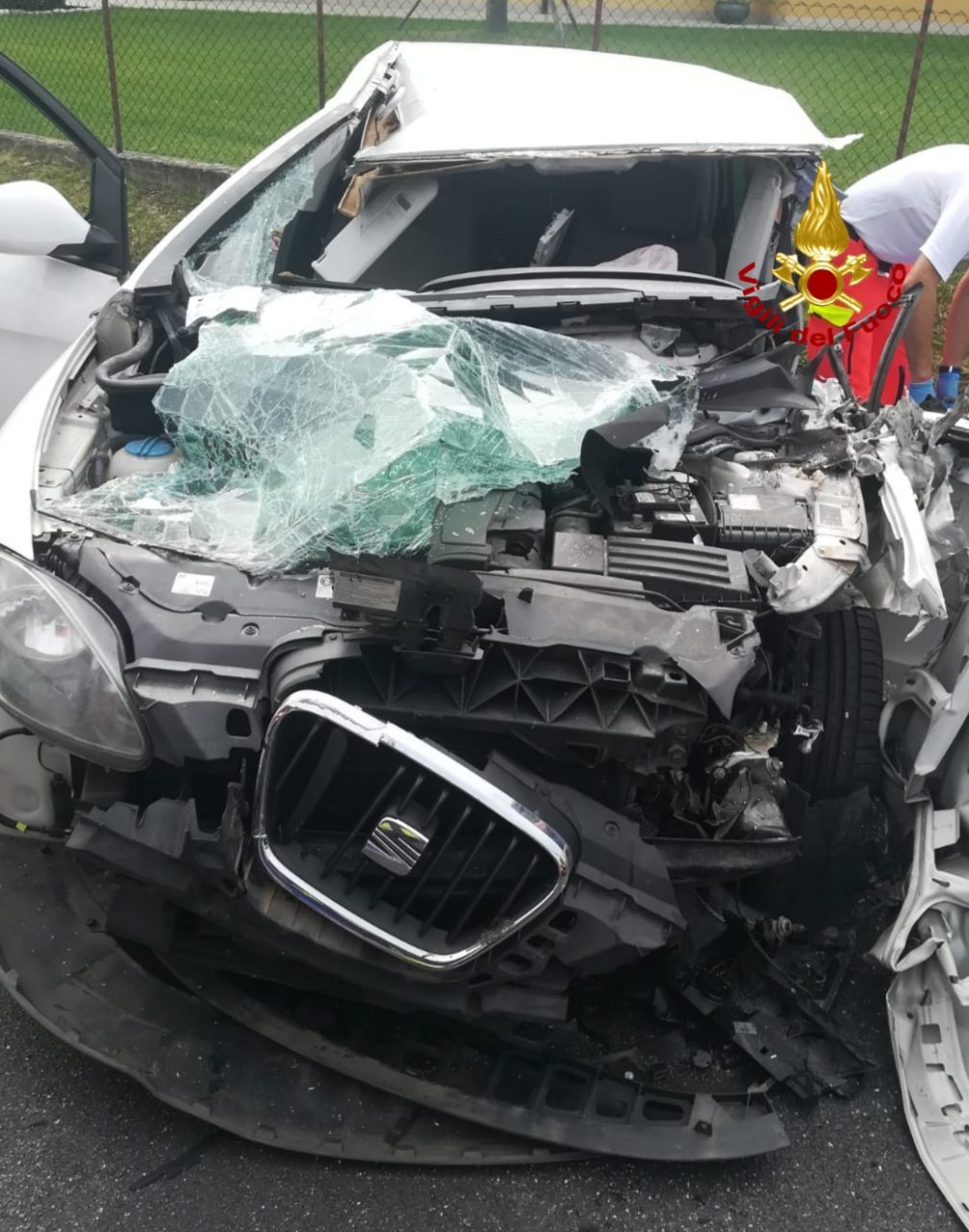 Incidente tra un’auto e un camion: Deceduta una donna 52enne