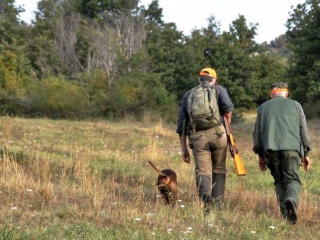 Ben 1500 cacciatori imbracciano il fucile