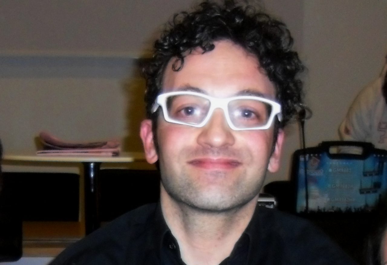 Alex Cazzola presenta il libro “Un gran respiro e via”