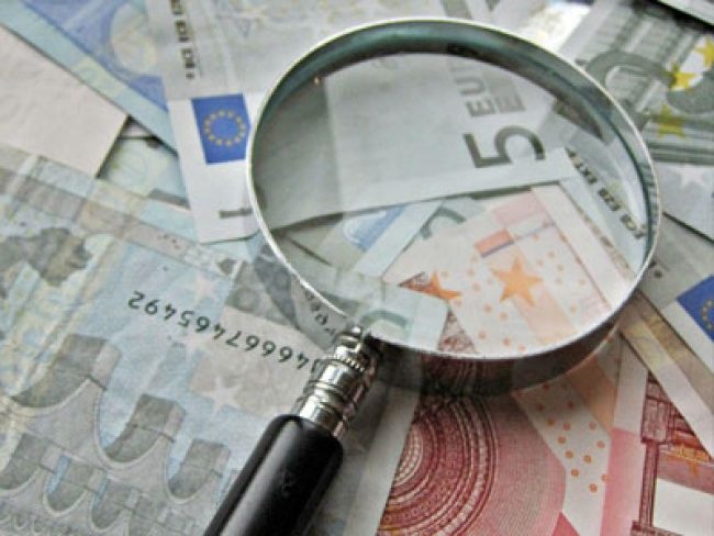 Tredicesima: ben l’89,6% sarà eroso da rate, bollette e visite mediche