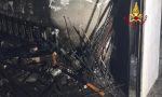 Garage seminterrato di un condominio prende fuoco