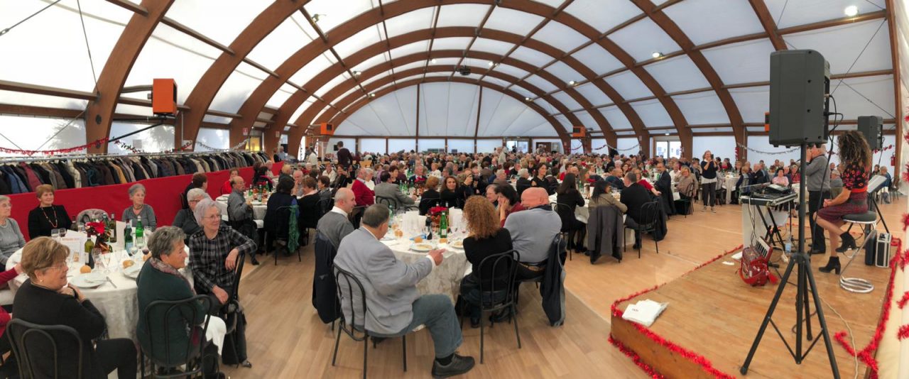 Edizione record per il pranzo di Natale: oltre 400 i presenti