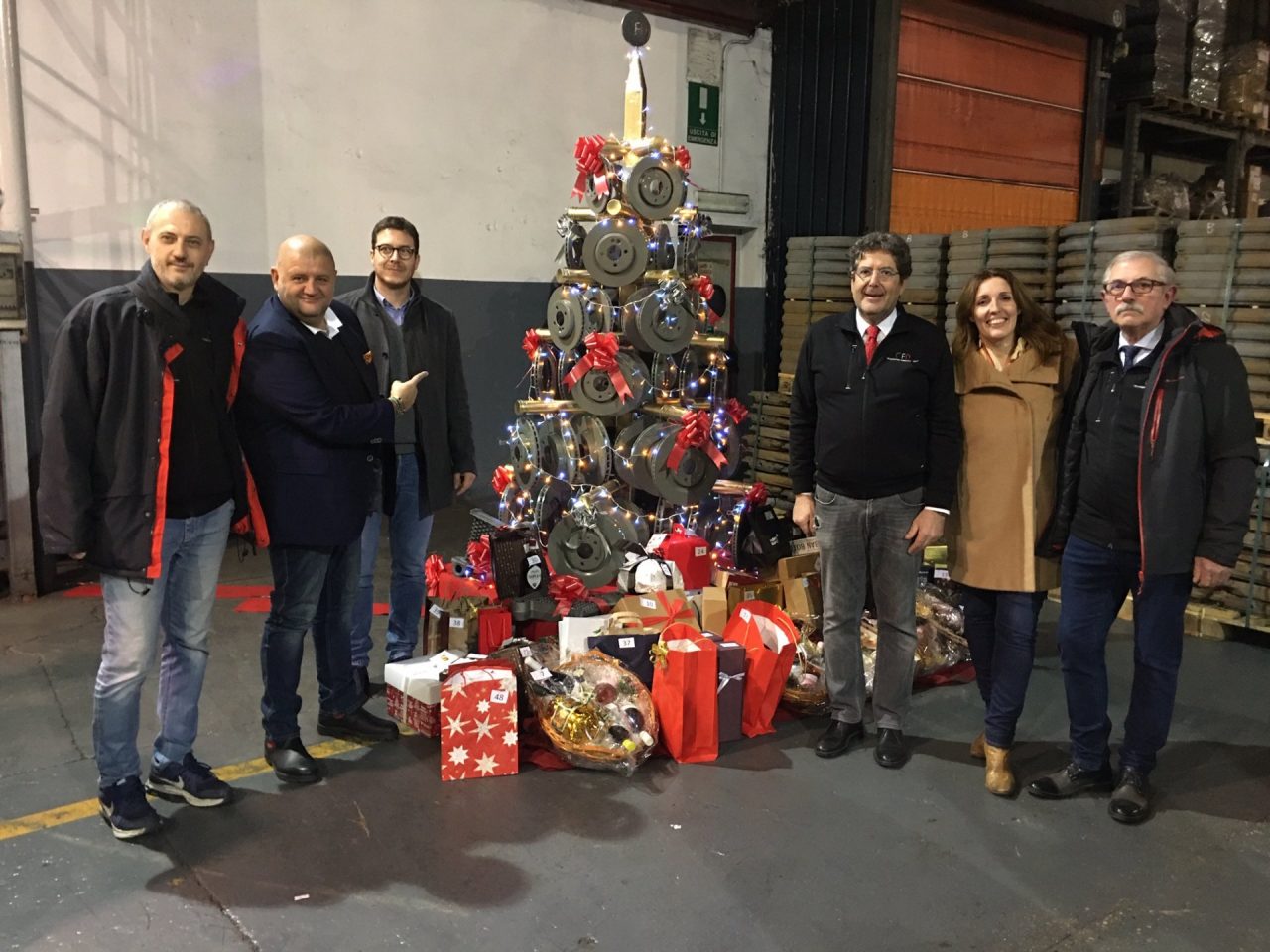 Cooperativa Fonderia Dante: Albero di Natale in ghisa nello stabilimento ex Ferroli