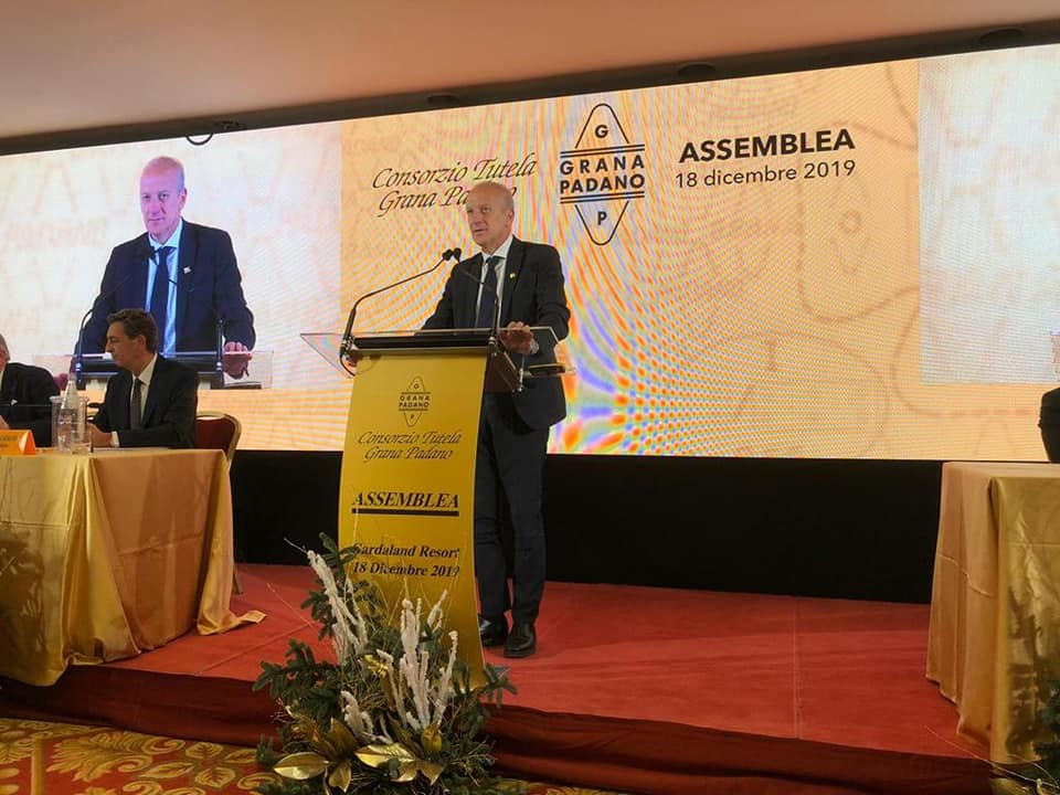 Grana Padano: Regione accanto ai produttori con certificazione di qualità