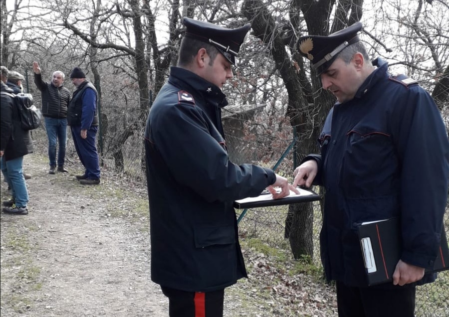 Tocca i fili dell’alta tensione, folgorato sul posto di lavoro