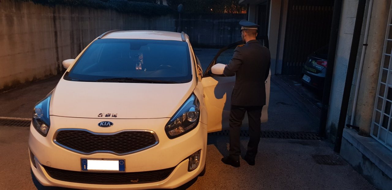 Fatture false in una ditta tessile gestita da cinesi scoperte dalla Guardia di Finanza