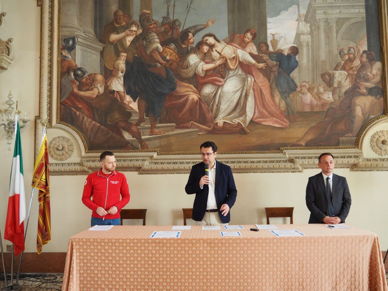 Vicenza sicura, per l’emergenza Coronavirus da domani attivo il numero 0444221020