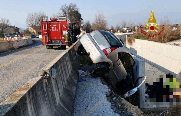 Perde il controllo dell’auto, grave 40enne di Thiene