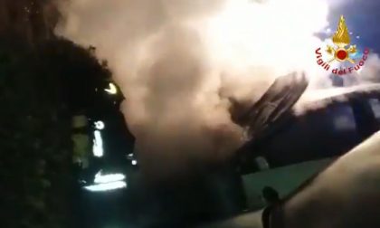 Auto prende fuoco nel parcheggio a Montecchio Maggiore