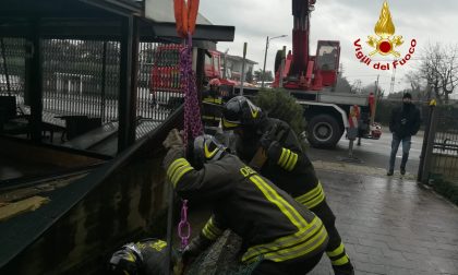 Una roggia ha rischiato l’esondazione, evitata dai vigili del fuoco