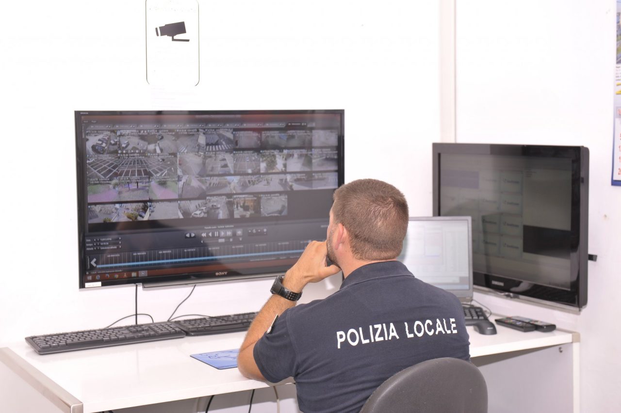 Furto auto Thiene, vettura ritrovata grazie alle telecamere ma il proprietario si becca la multa