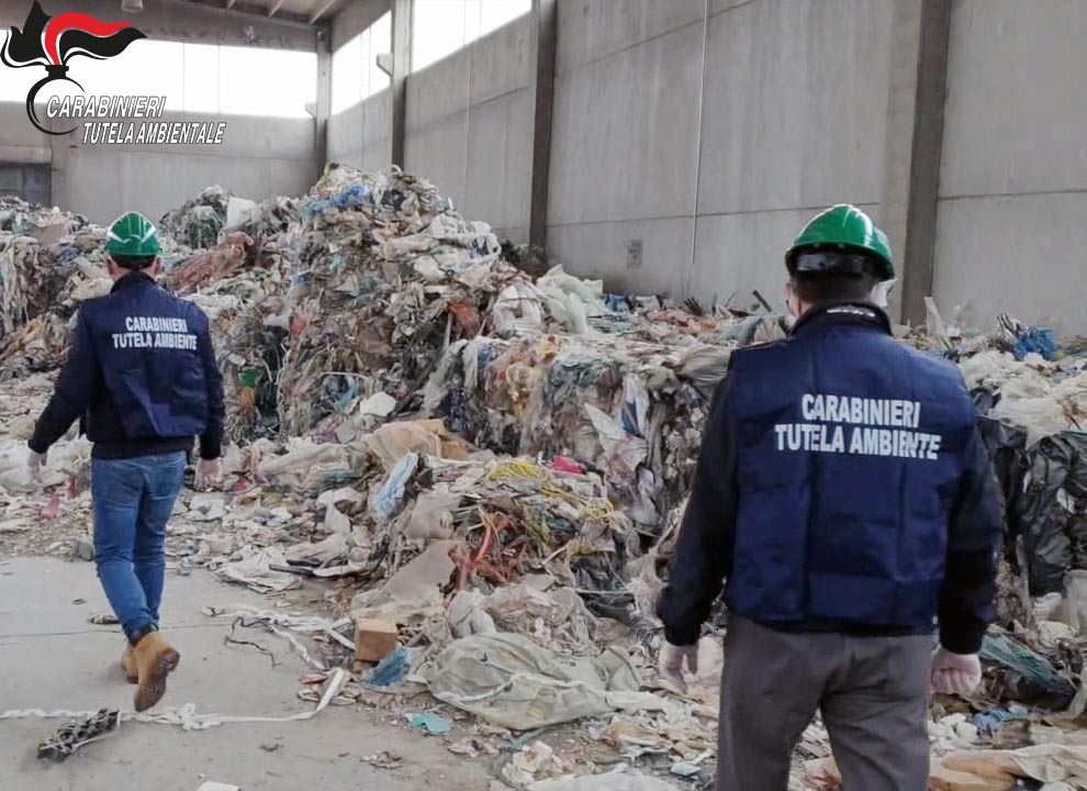 Traffico illecito di rifiuti in Veneto, maxi operazione dei Carabinieri del Noe – VIDEO