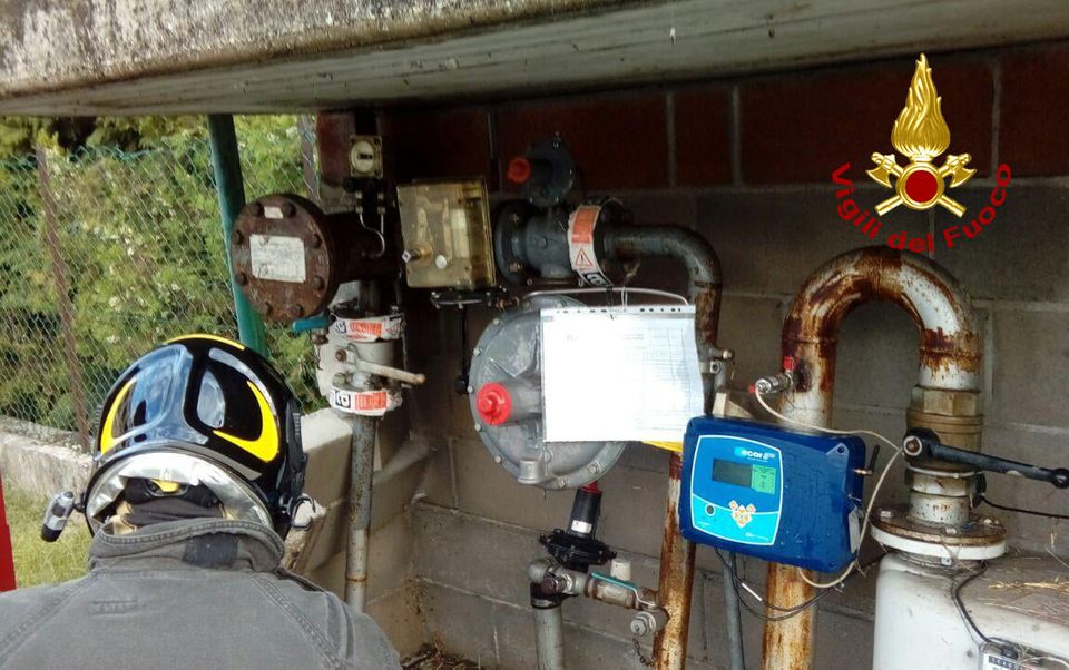 Fuga di gas a Rosà, “colpa” della manovra sbagliata di un furgone