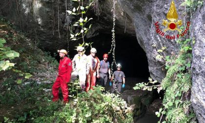 Grotta della Poscola, centrato in pieno da un masso: speleologo ucciso