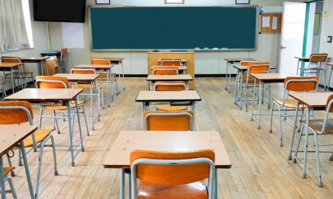 Lezioni in presenza sabato e domenica? Il Veneto non ci sta: “Proposta strampalata”
