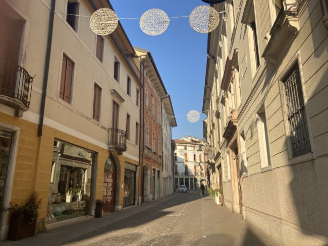 Natale col Covid, ma la magia delle feste non mancherà a Schio