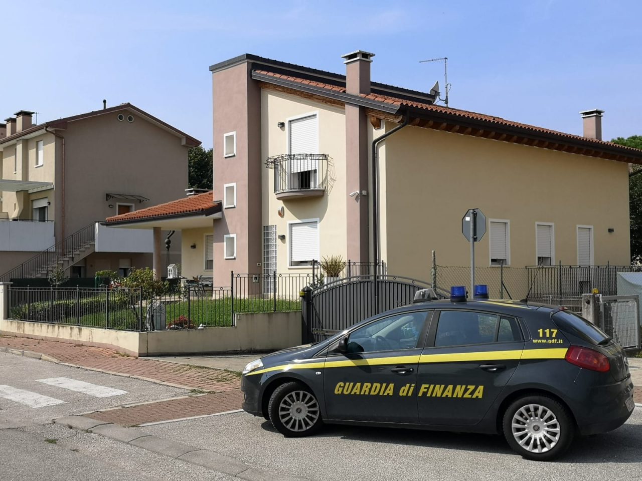 Evasione fiscale internazionale, nei guai 49enne di Breganze
