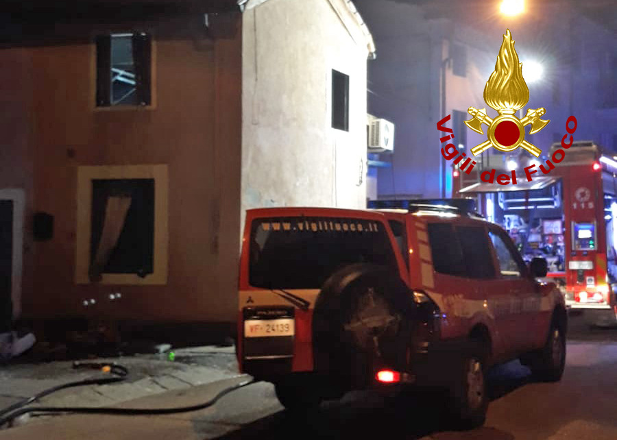 Incendio a Vicenza, materasso a fuoco in camera da letto: abitazione interdetta