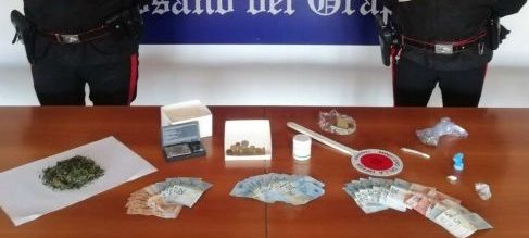 Coprifuoco violato, era in giro per Bassano a spacciare: 25enne arrestato