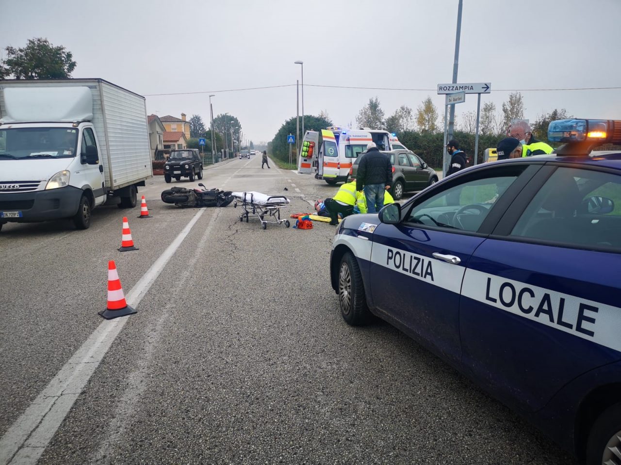 Incidente a Thiene, mancata precedenza alla moto: ferito centauro 34enne