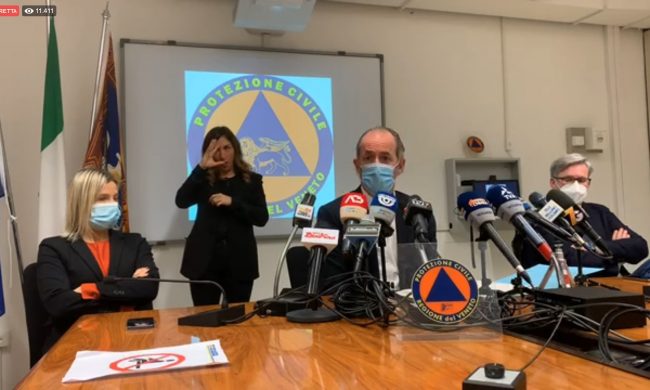 Covid, Zaia avverte: “Curva appiattita ma Rt a 1,20” | +2003 positivi | Dati 30 novembre 2020