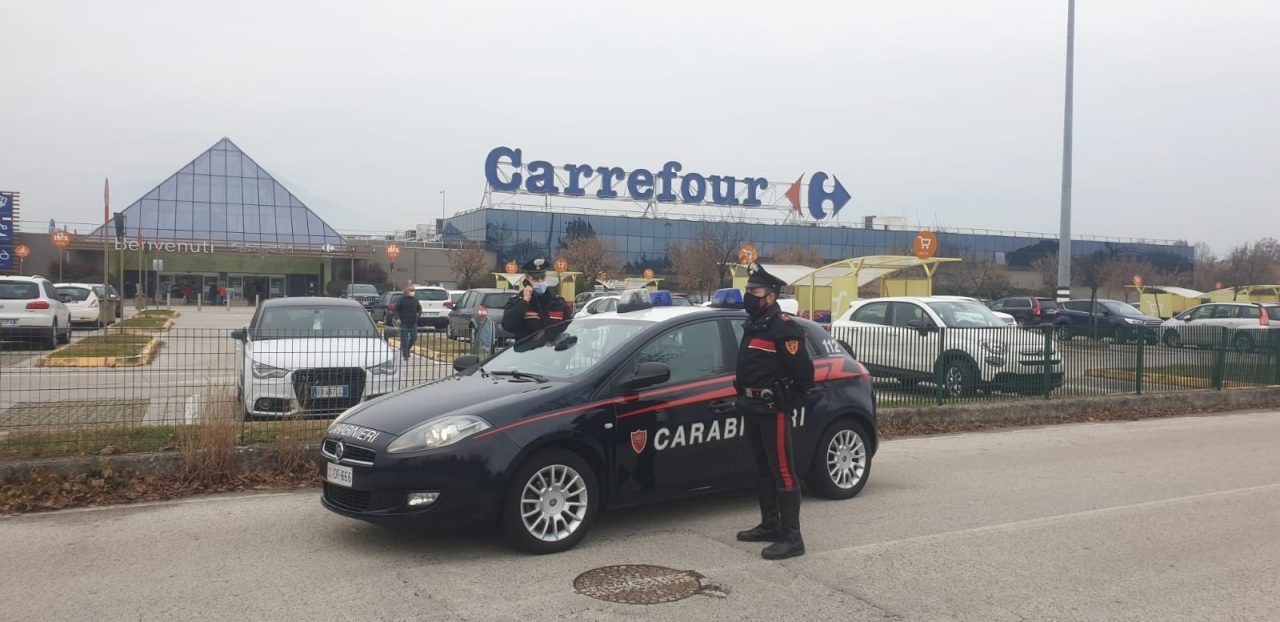 Rubano al Cisalfa di Thiene, denunciate due 20enni dell’Alto Vicentino