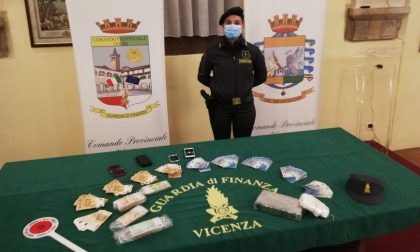 Traffico di droga nel Vicentino, quattro arresti: sequestrati due chili di cocaina purissima e 35mila euro