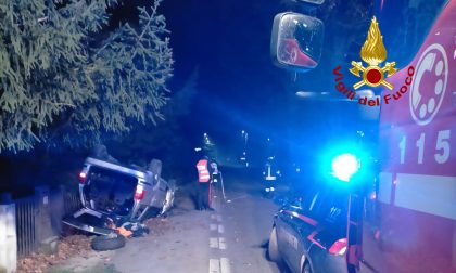 Grave incidente tra Bagnolo e Lonigo, auto rovesciata: tre feriti