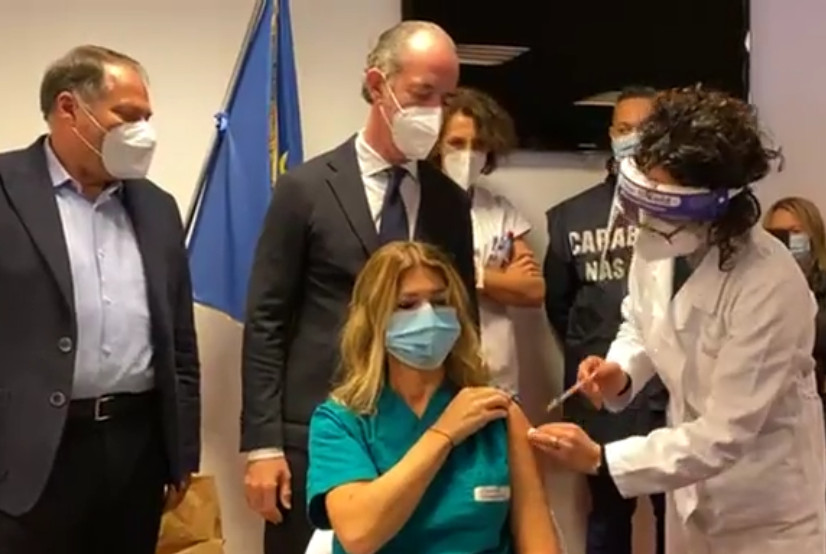 Vaccino anti Covid: in Veneto arriveranno 186.225 dosi, definito il piano per la distribuzione