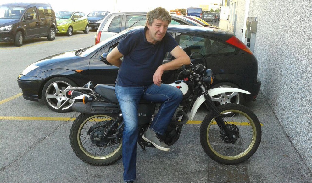 Non risponde alle chiamate del figlio, 60enne trovato privo di vita in casa