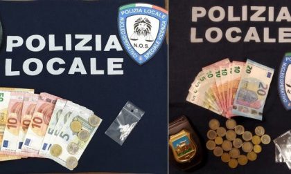 Spacciatore braccato lancia la bicicletta addosso agli agenti per scappare