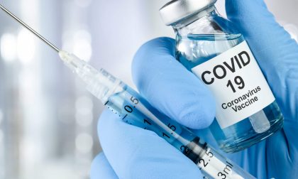 Vaccino Covid: dal 15 febbraio si parte con gli over 80