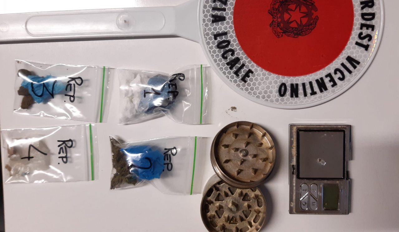 Controlli per droga e alcol: una segnalazione in Prefettura e una patente ritirata