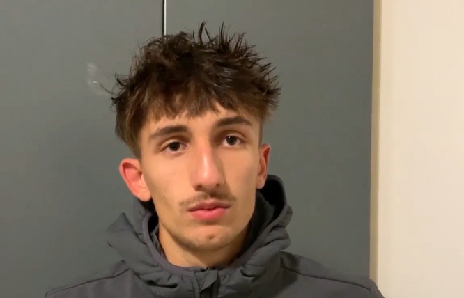 Sale sul treno e rimane folgorato dai cavi: è Andrea Gresele il 18enne in gravi condizioni