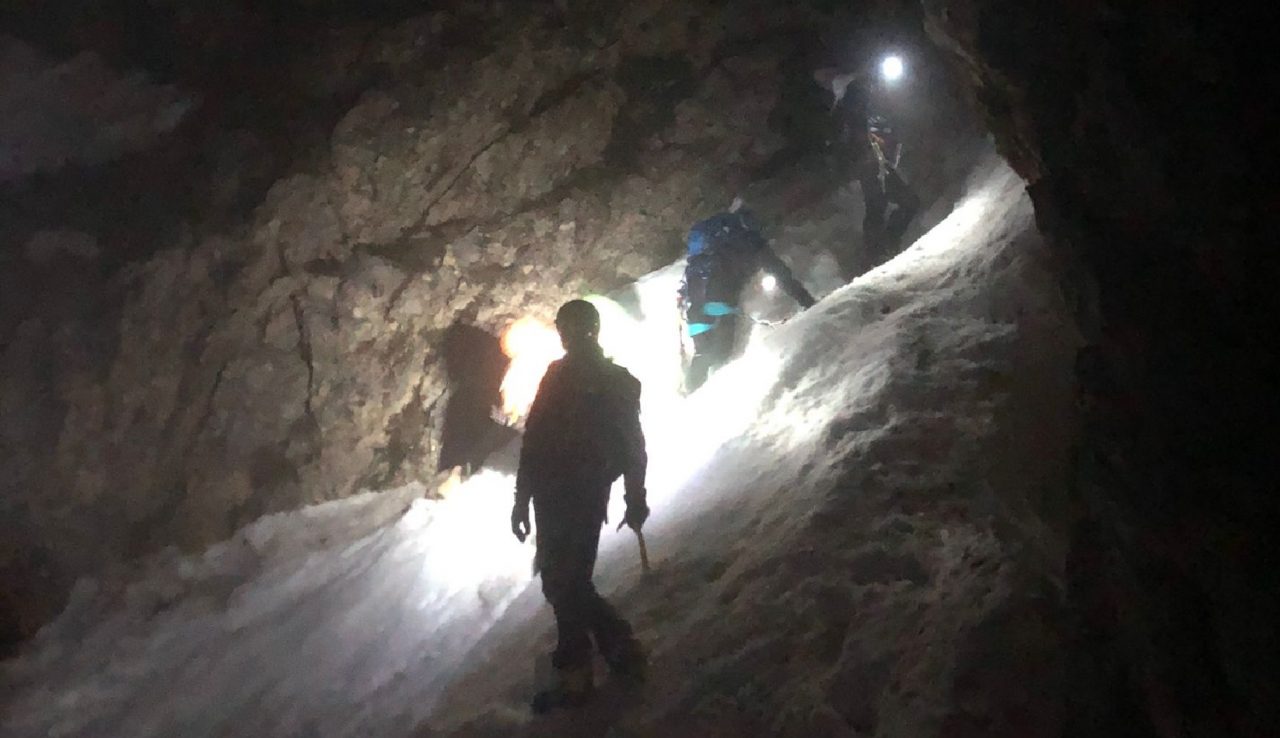 Difficile intervento sul Monte Cornetto, salvati tre alpinisti